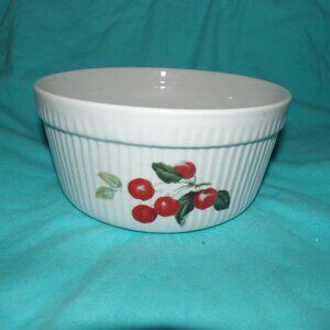 CORDON BLEU FRUIT DESIGN Round Design Baking Serving Dish Bowl Casserole Soup